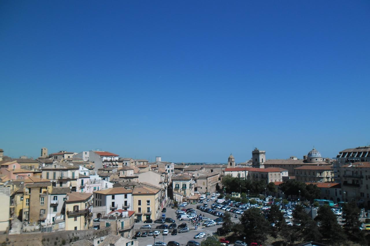 Albergo Roma Ланчано Екстериор снимка