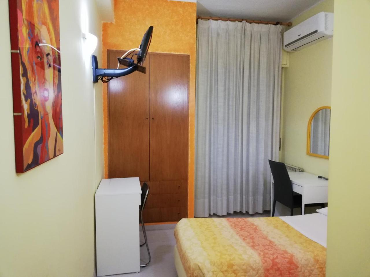 Albergo Roma Ланчано Екстериор снимка